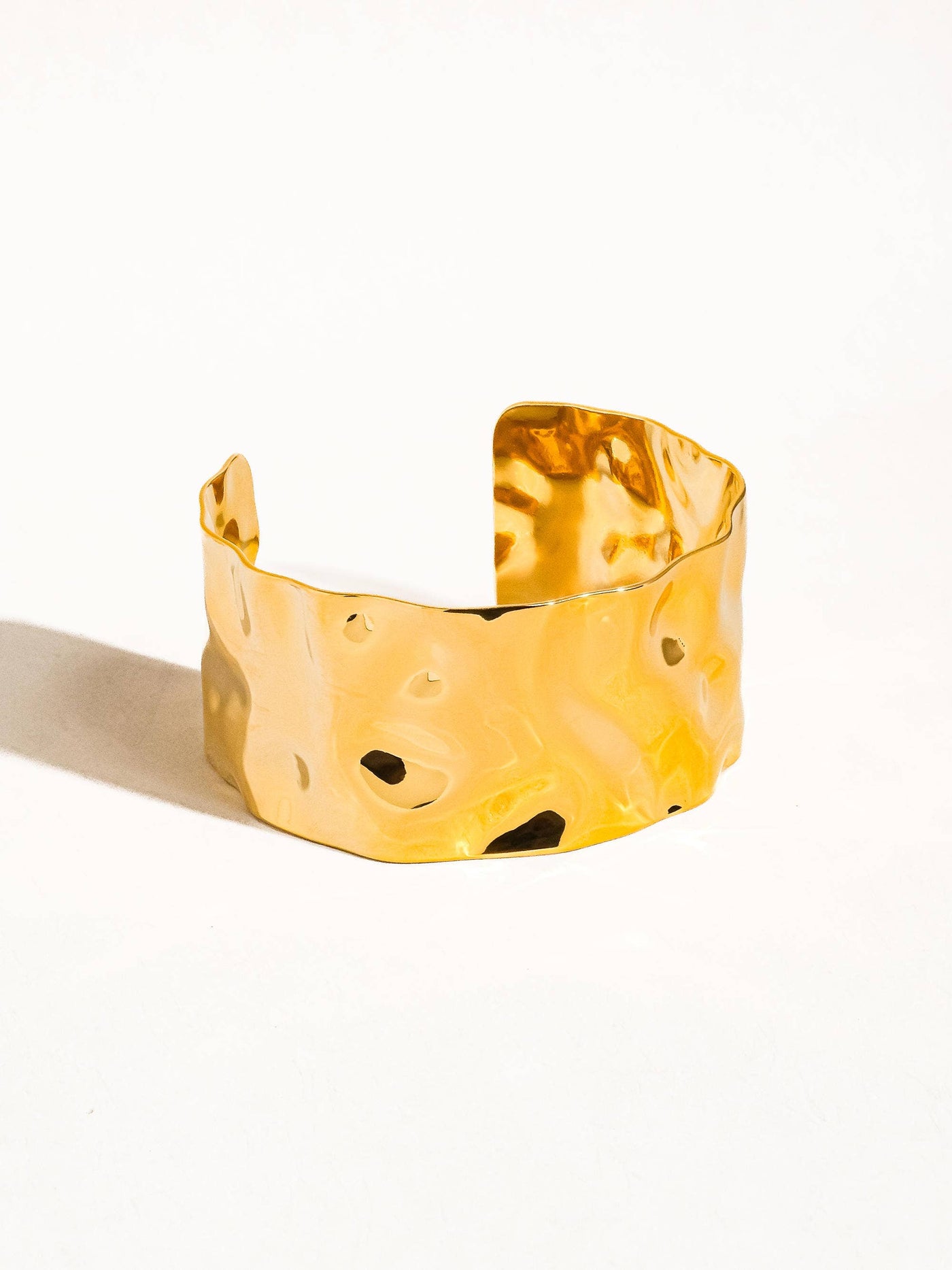 Beeler 18K Non-Tarnish Bold Bangle