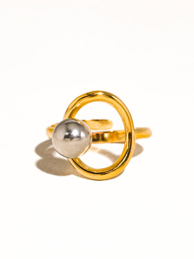 Stella 18K Gold Non-Tarnish Two Tone Round Ring