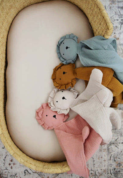 Organic Cotton Lion Lovey Blanket | Natural