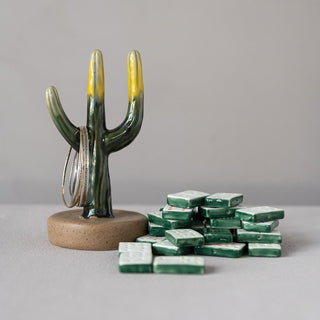S/28 1-1/2"L x 1"W Stoneware