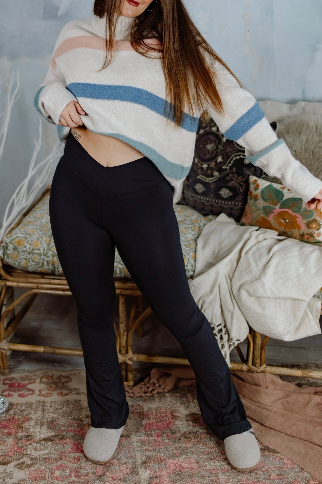 Venice High-Waist Crossover Waist Flare Leggings