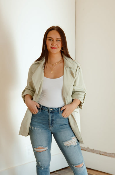 Cloud Nine Lightweight Cinch Jacket