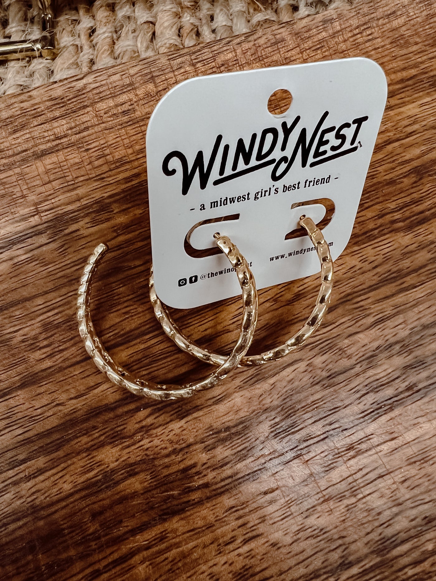Chain Detail Metal Hoop
